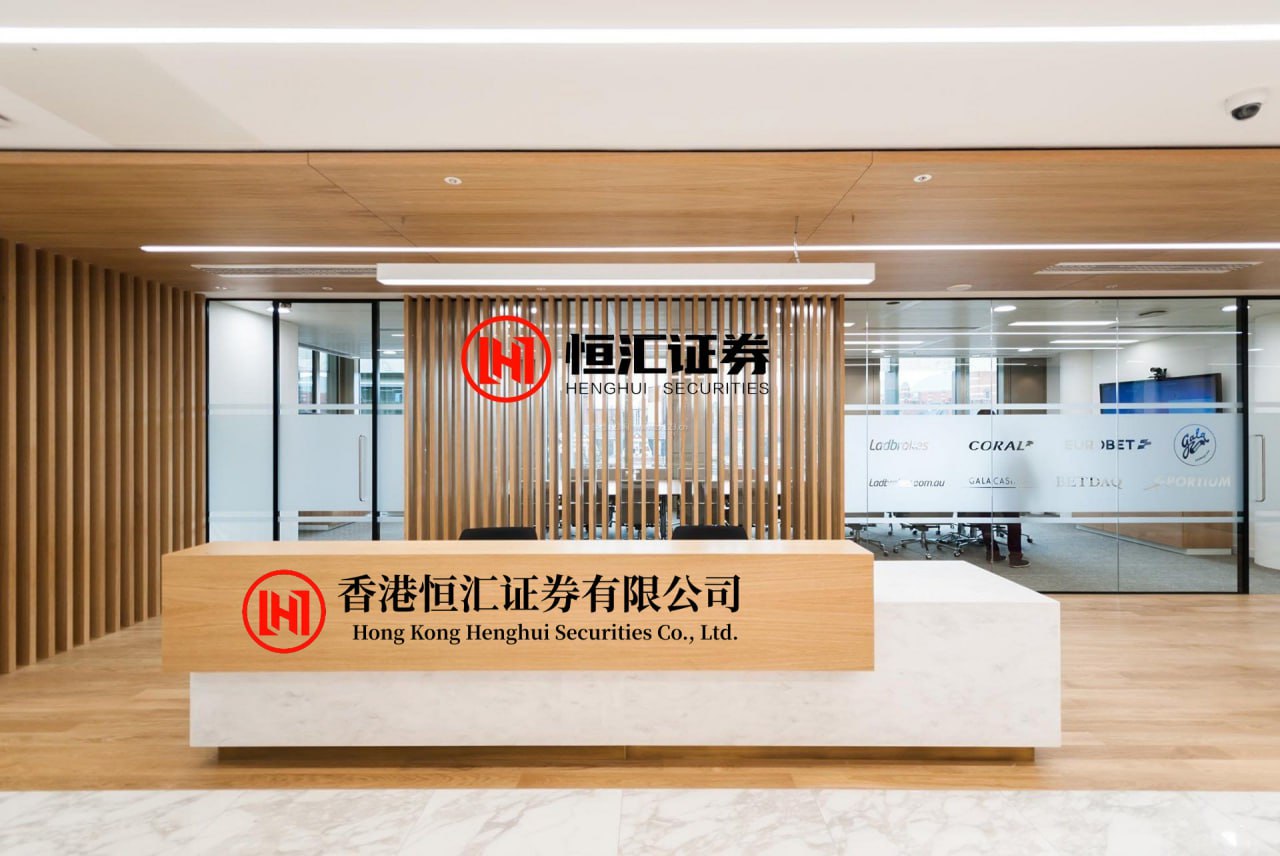 股票股票配资APP下载 “这真的是我？” 湖北幼专学子暑期下乡，一张照片让七旬大娘笑开颜